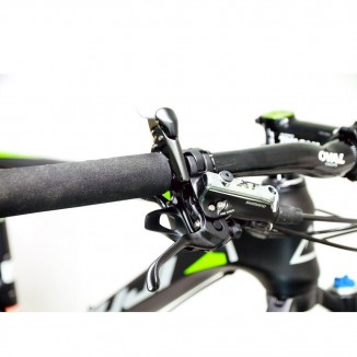 Fuji SLM 27,5” 1.5 / Bicicleta MTB XC Carbono