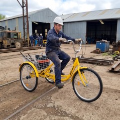 Triciclo 24" Para adultos Belda Amarillo