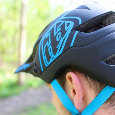 Casco Troy Lee Designs A1 Drone
